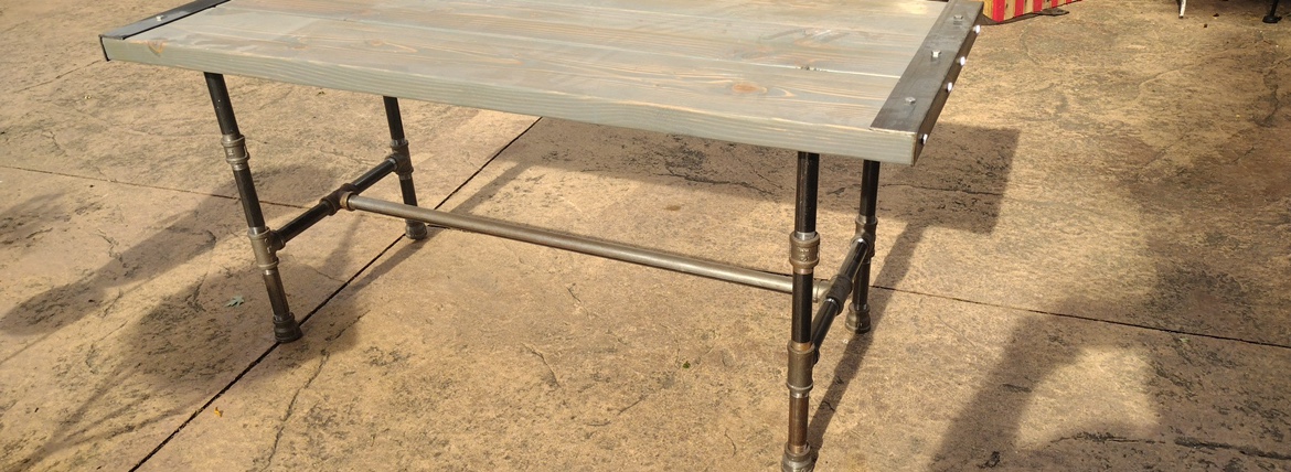 LIKE NEW INDUSTRIAL CONSOLE/COFFEE TABLE - photo 3