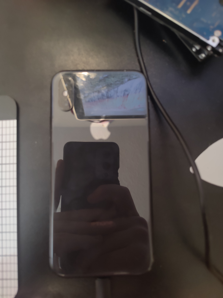 iPhone Xs 64gb - photo 2