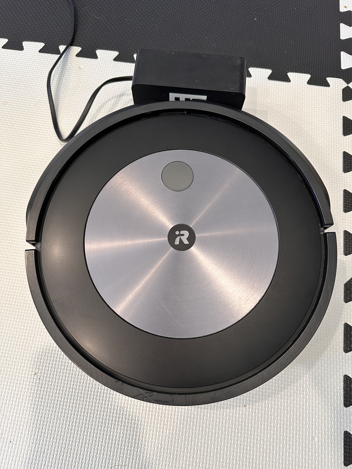 iRobot- Roomba J7