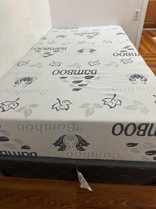 twin size mattress and bed box - photo 2