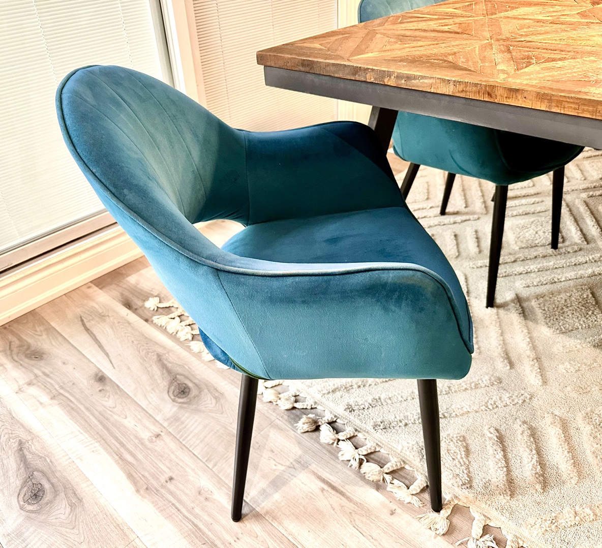 Dining table set with 4 chairs and a bench - photo 4