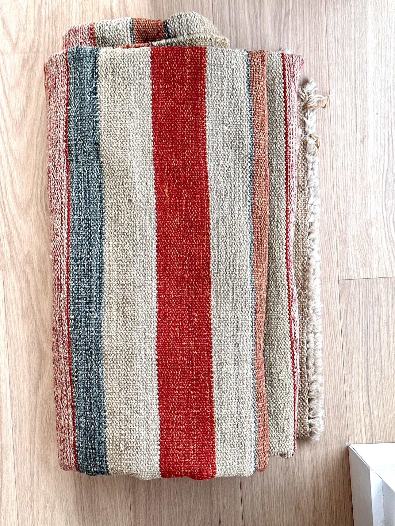 Wool rug 8x10 - photo 2