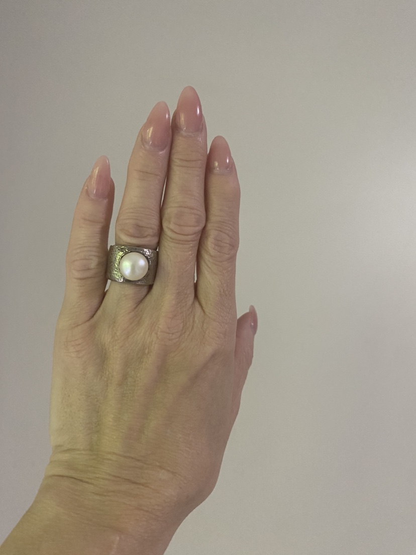 Sterling silver (925) mother of pearl ring