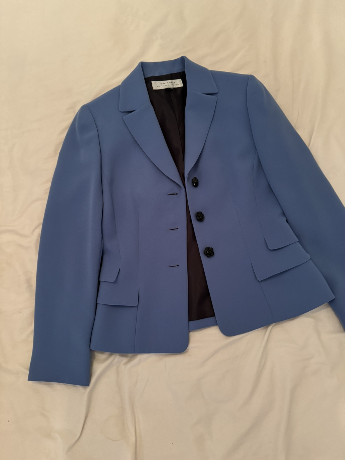 TAHARI blue blazer with flower buttons thumbnail