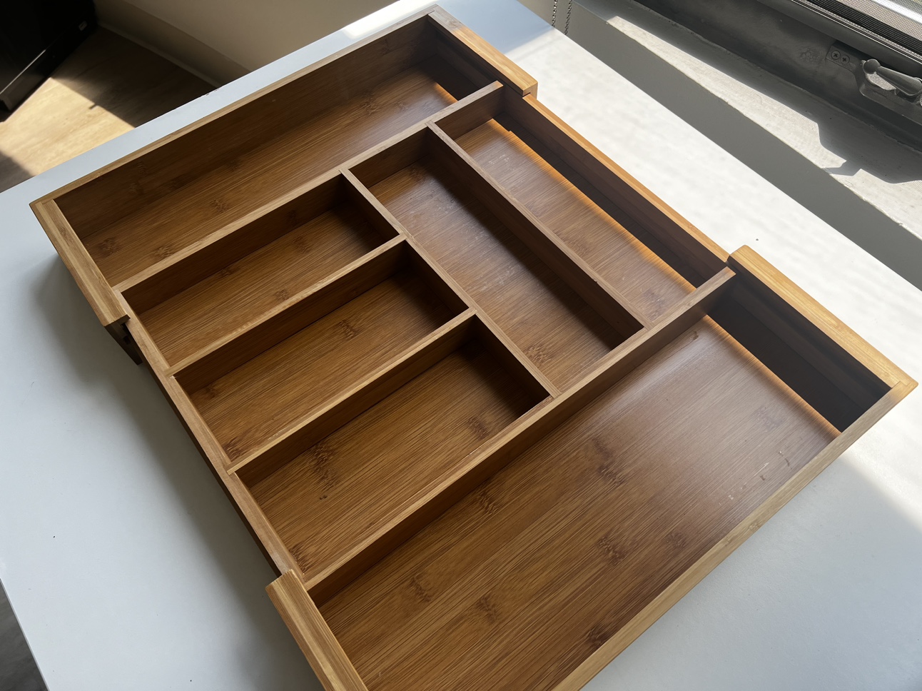 Expanding utensil organizer - photo 4
