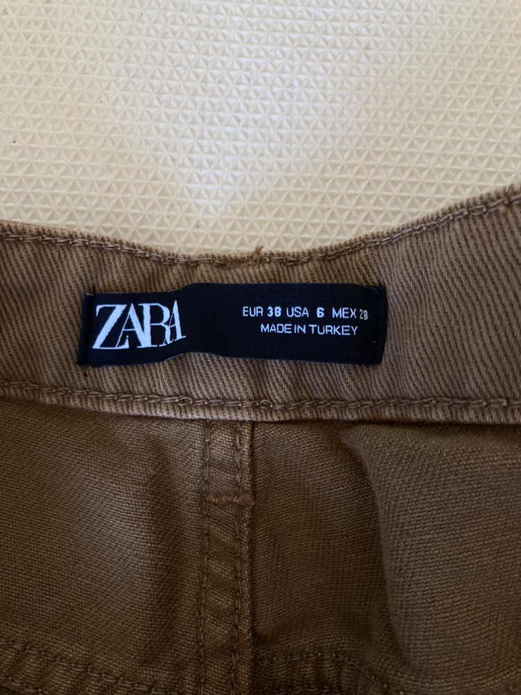 Zara jeans (New) size 28 image indicator(3)