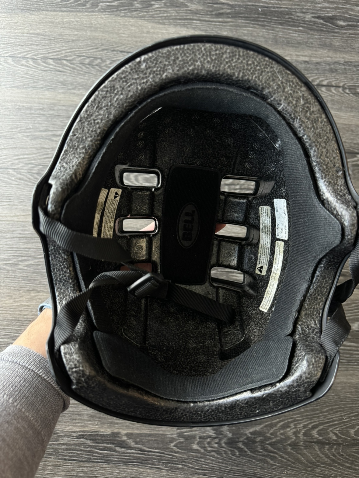 Bell black bike helmet- large - photo 3