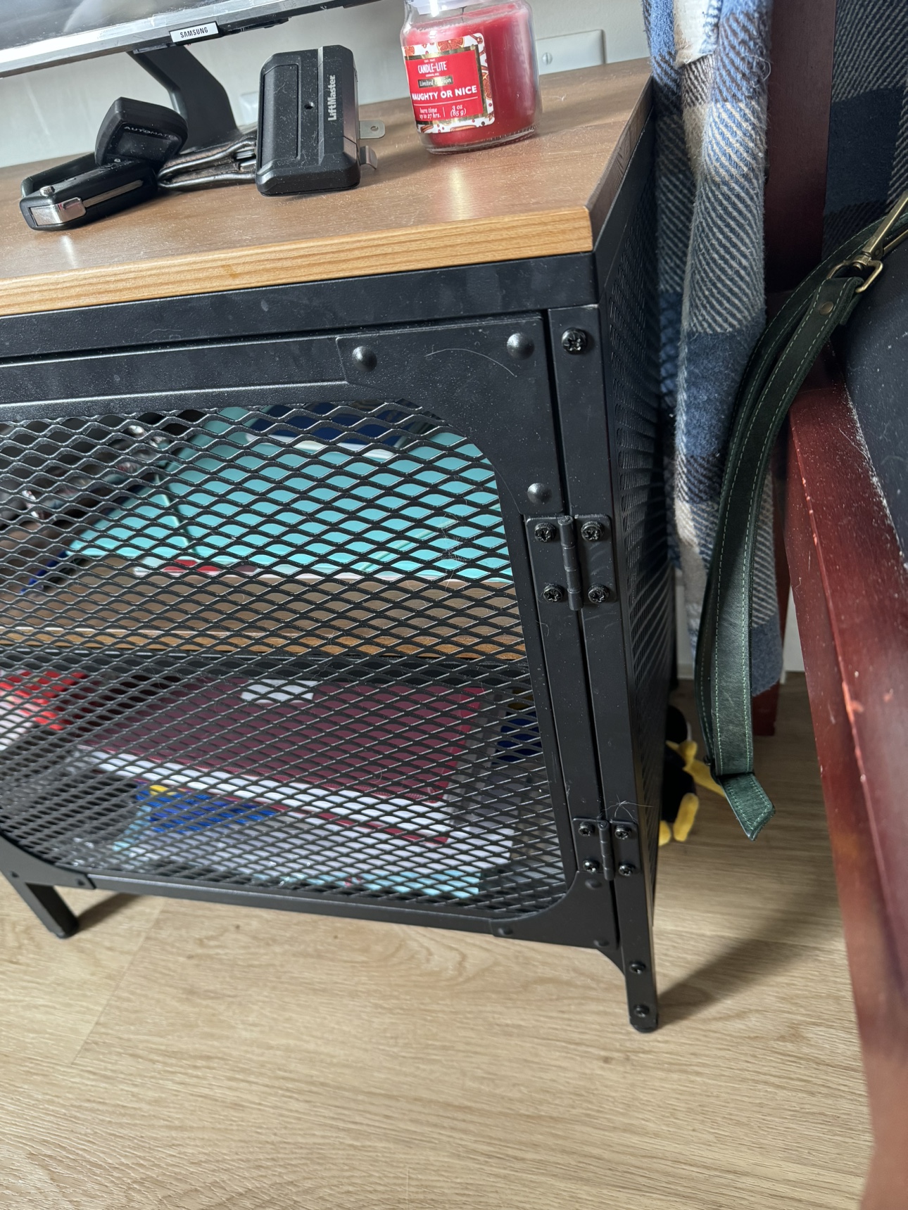 IKEA TV stand in perfect condition - photo 3
