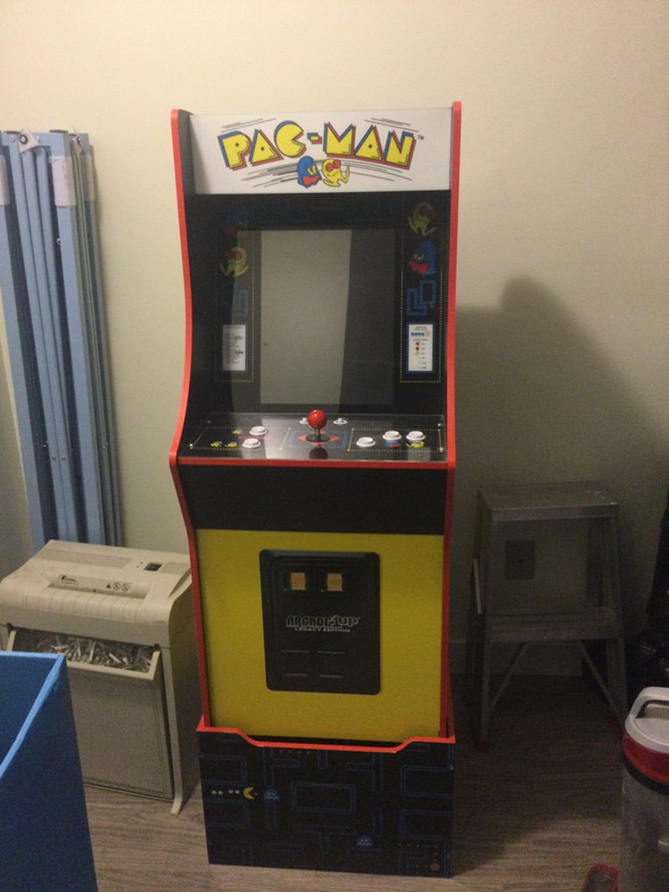 Arcade 1up machine