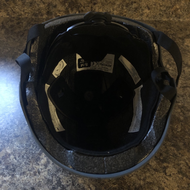 #freecycle bicycle 🚴 helmet size S 🧡❤️🧡 image indicator(7)
