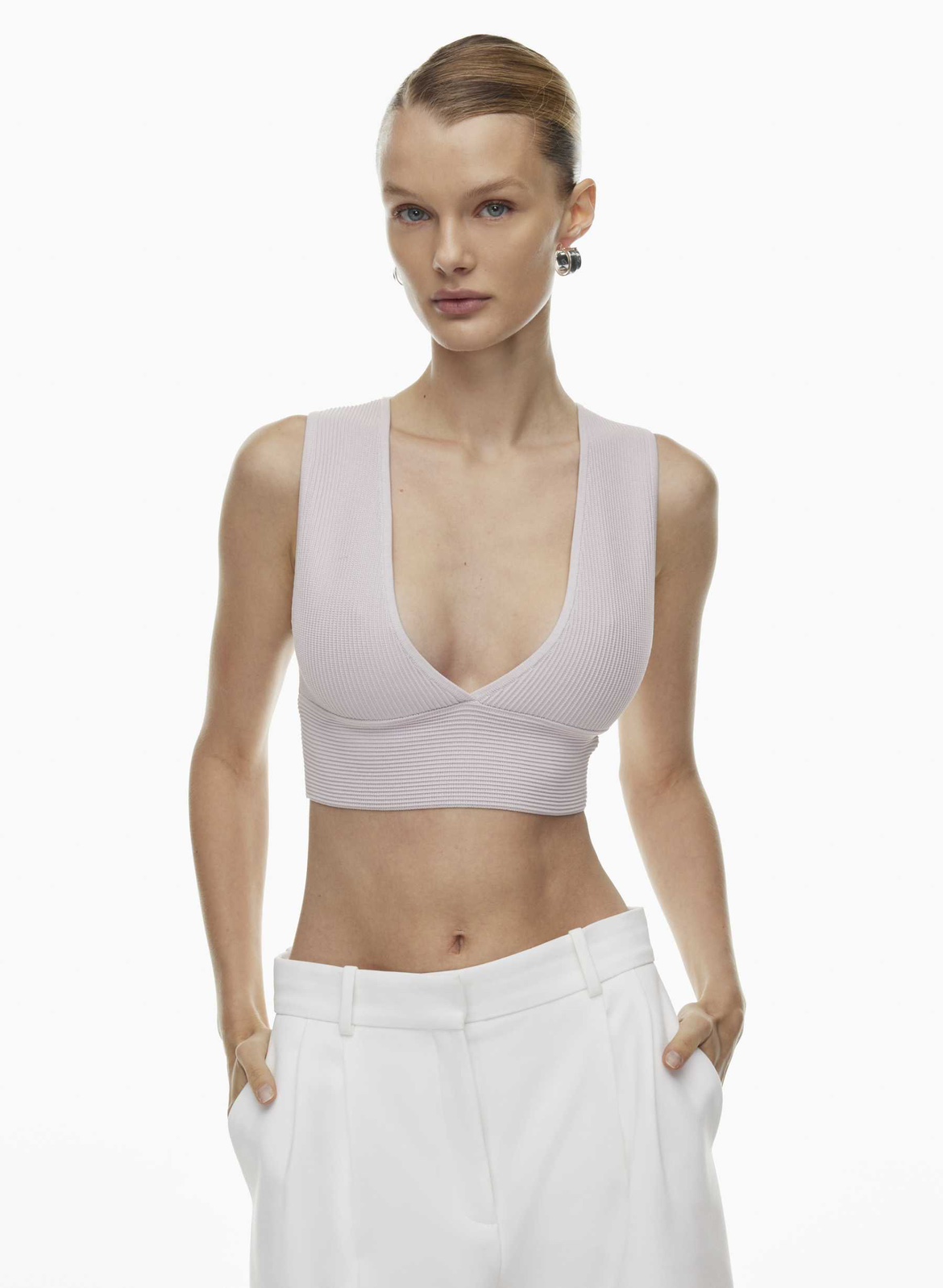 Babaton Sculpt Knit Deep V Top Size S - photo 2