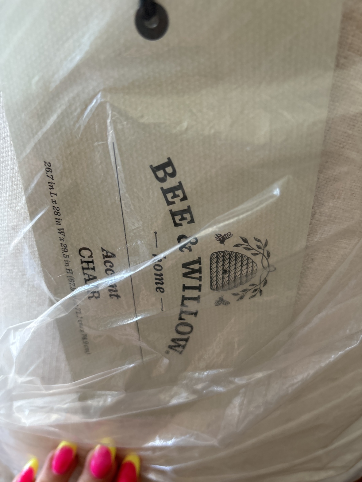 Bee and willow white accent chair - photo 4