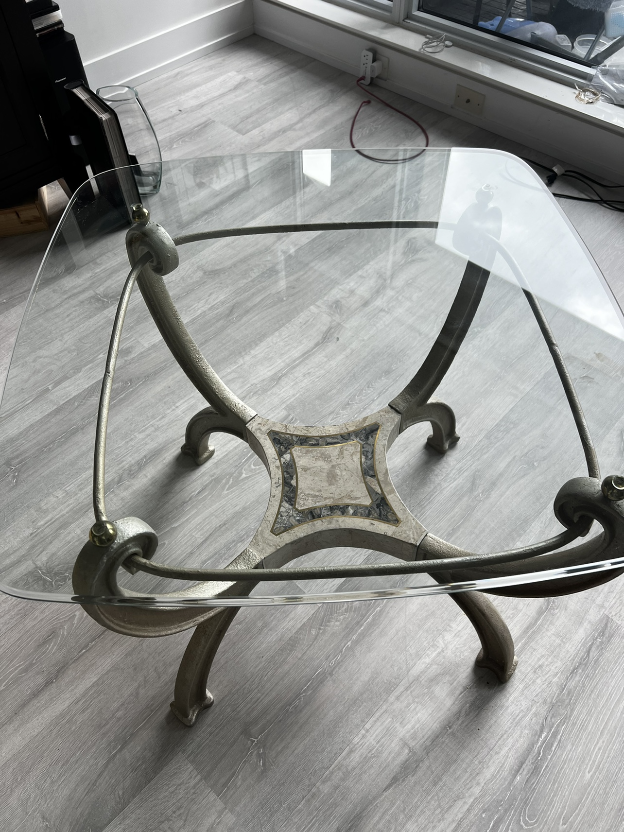 Coffee table - moving sale , everything must go!