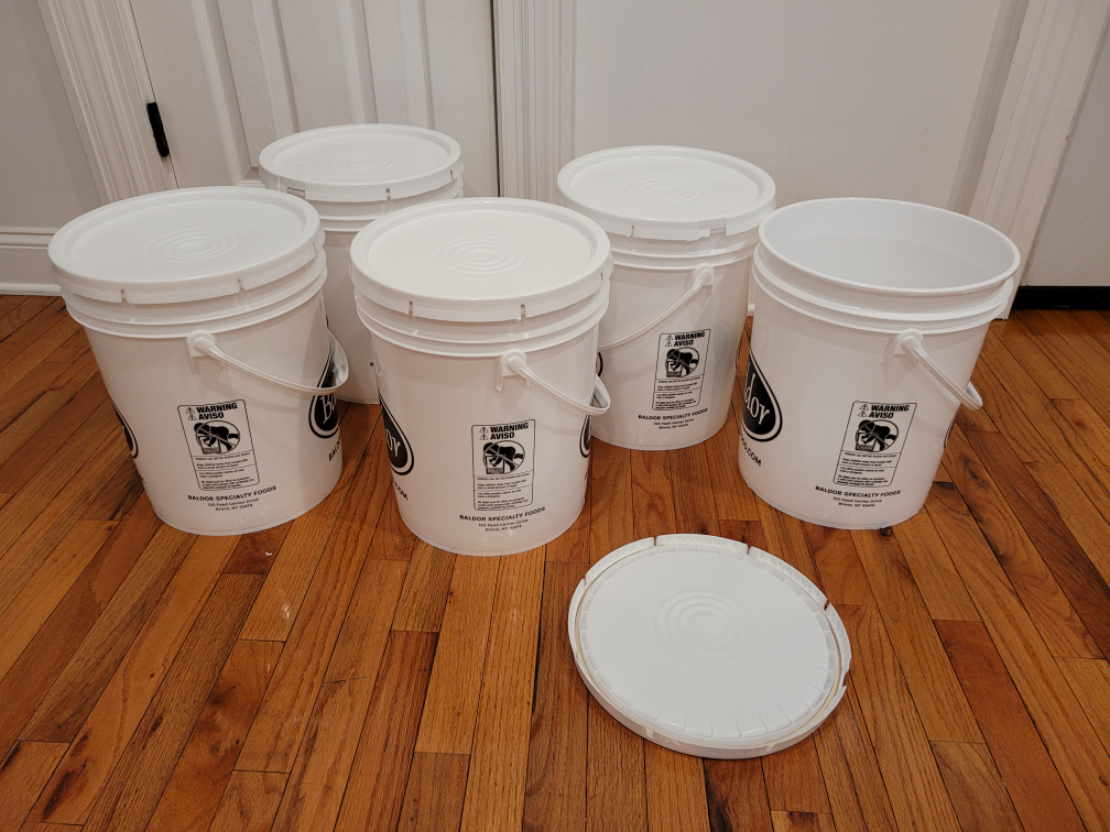 Used 5 gallon Food Grade buckets with lid