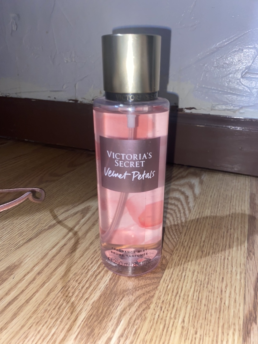 Victoria’s Secret Velmet Petals