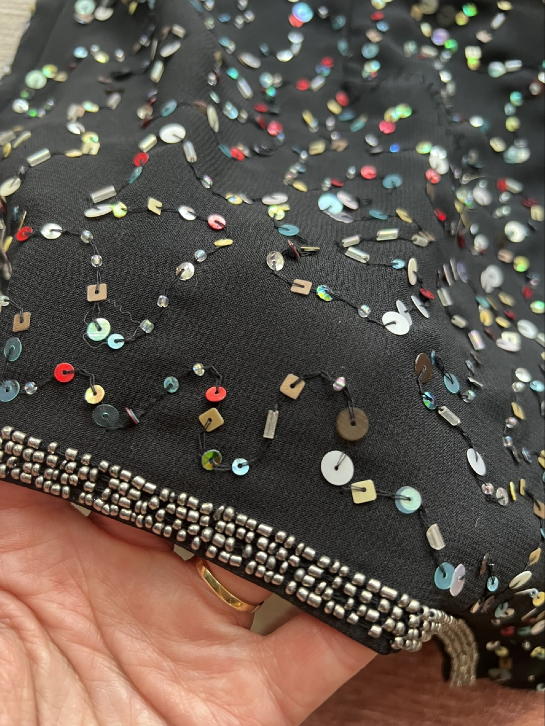 Beautiful Beaded shorts hot pants women’s size L image indicator(3)