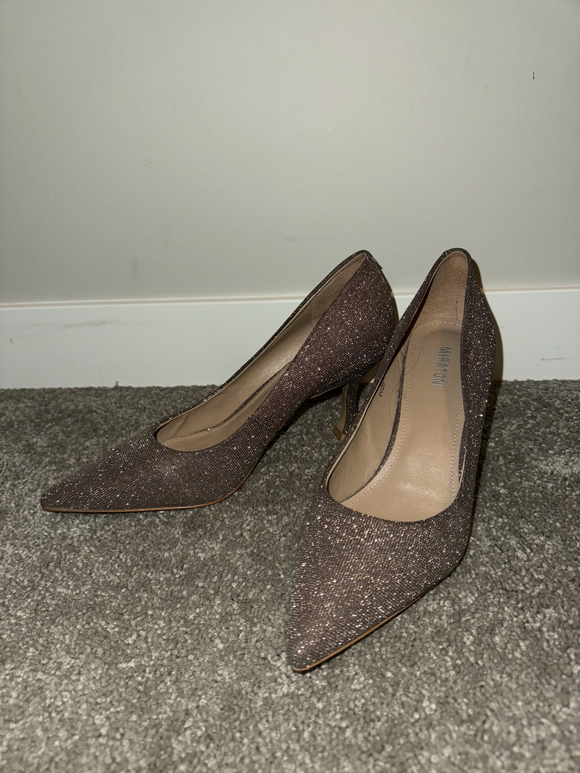 Beautiful heels for special occasions. - photo 3