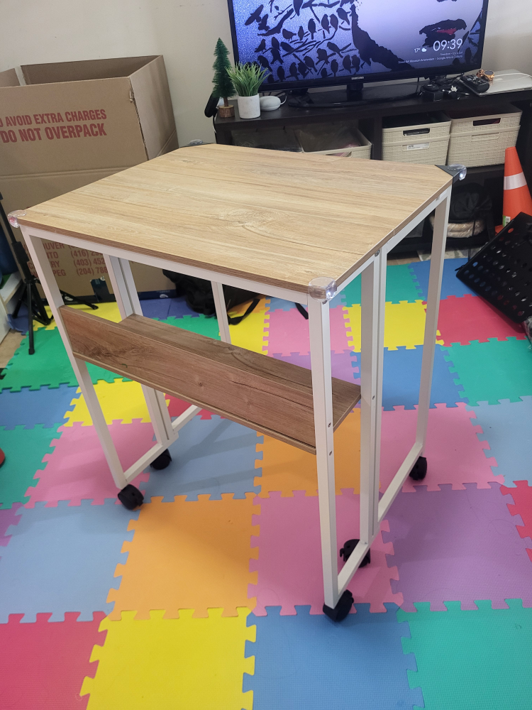 Folding office table