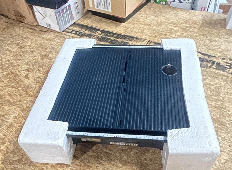 Mastercraft wet tile saw - photo 3