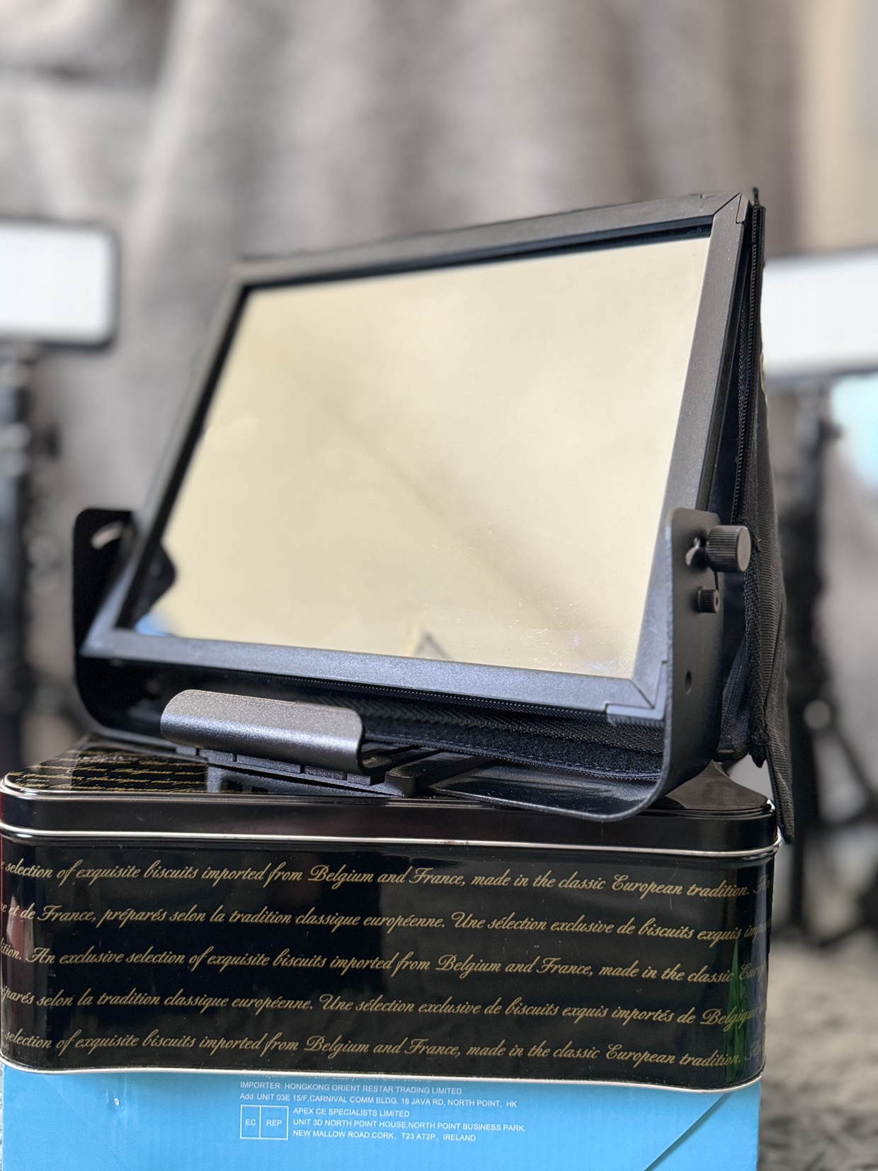 Glide Gear Teleprompter