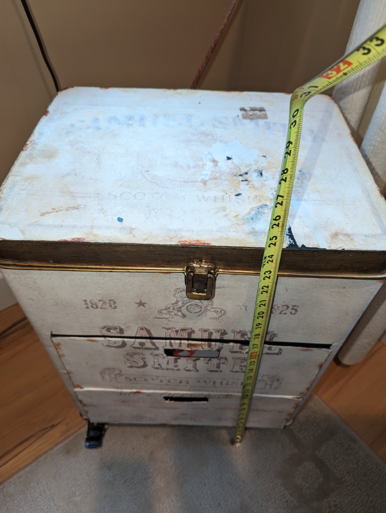 liquor cabinet - photo 3