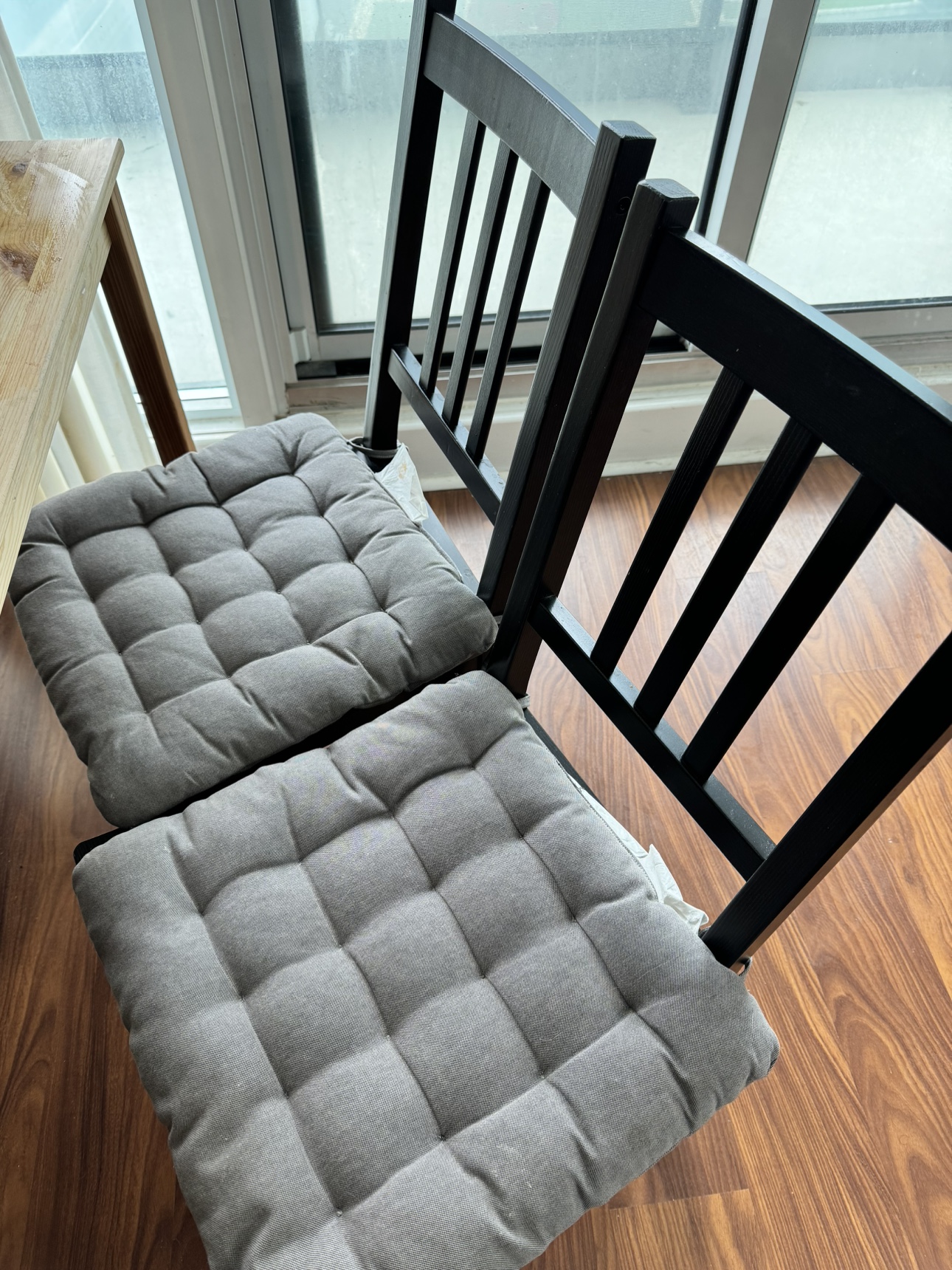 4 Ikea (Stefan) dining Chairs with Chair Cushions thumbnail