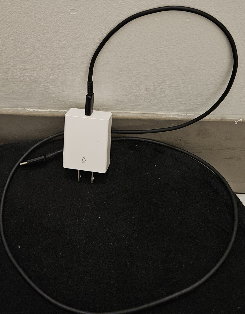 SAMSUNG CHARGER - photo 2