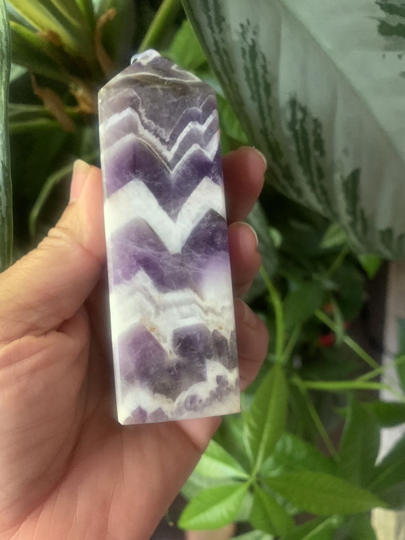 Dream amethyst tower with beautiful banding | crystal image indicator(2)