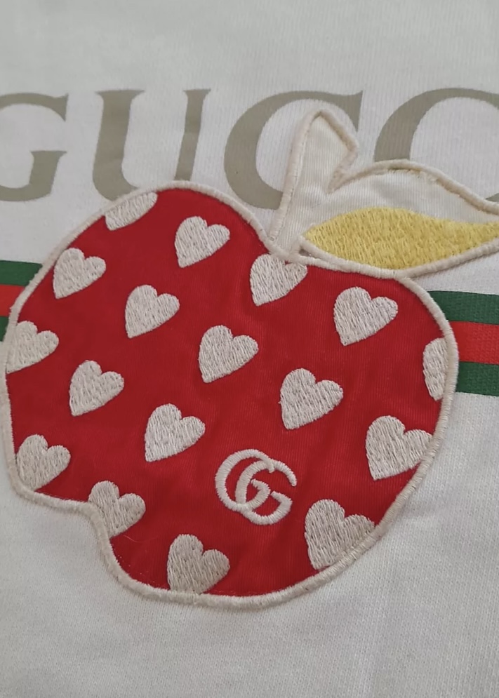 GUCCI Les Pommes Cotton Sweatshirt FINAL MARKDOWN - photo 5