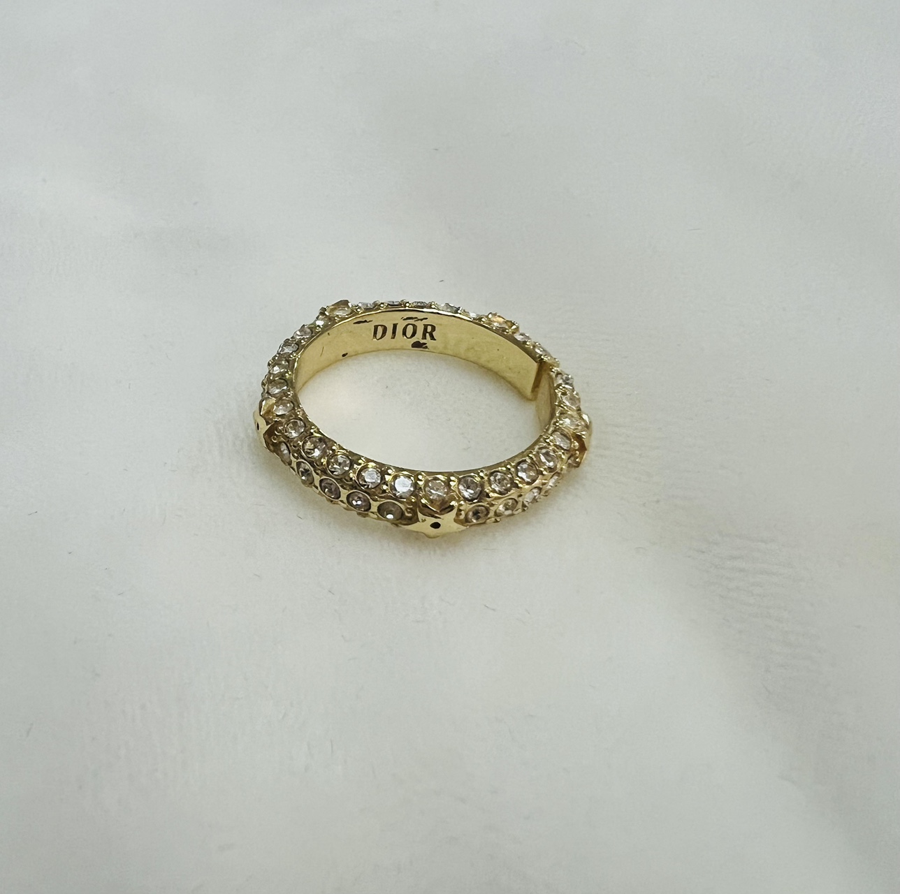 Gold fashion ring size 6