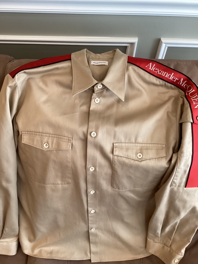 Alexander McQueen logo shirt - photo 4