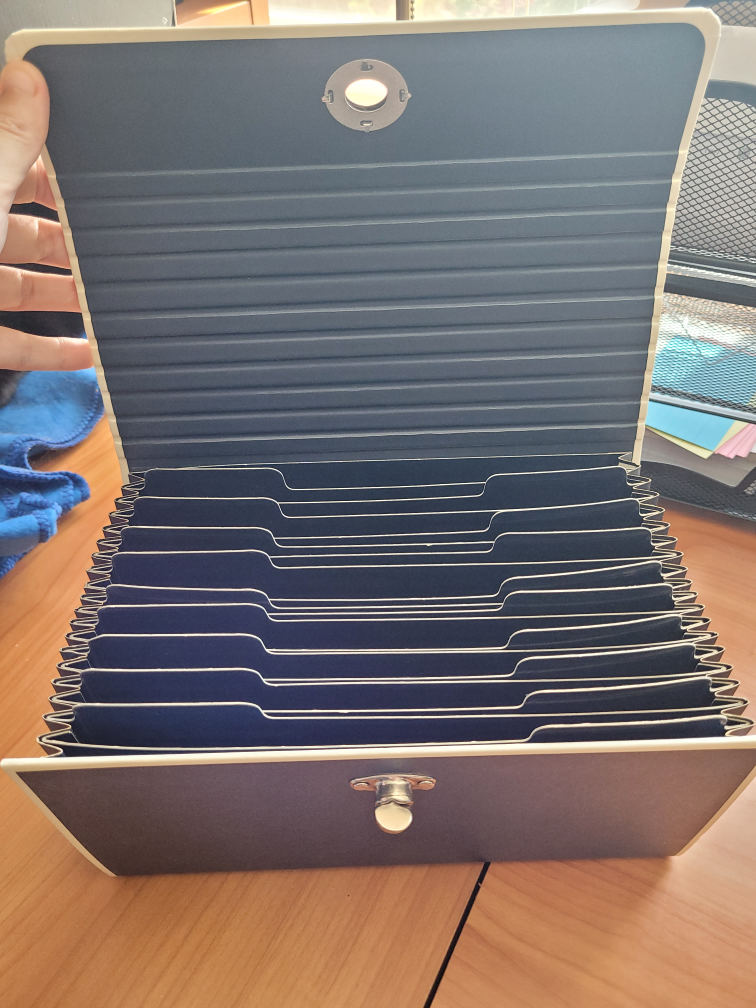 Small Filer/Organizer - photo 2