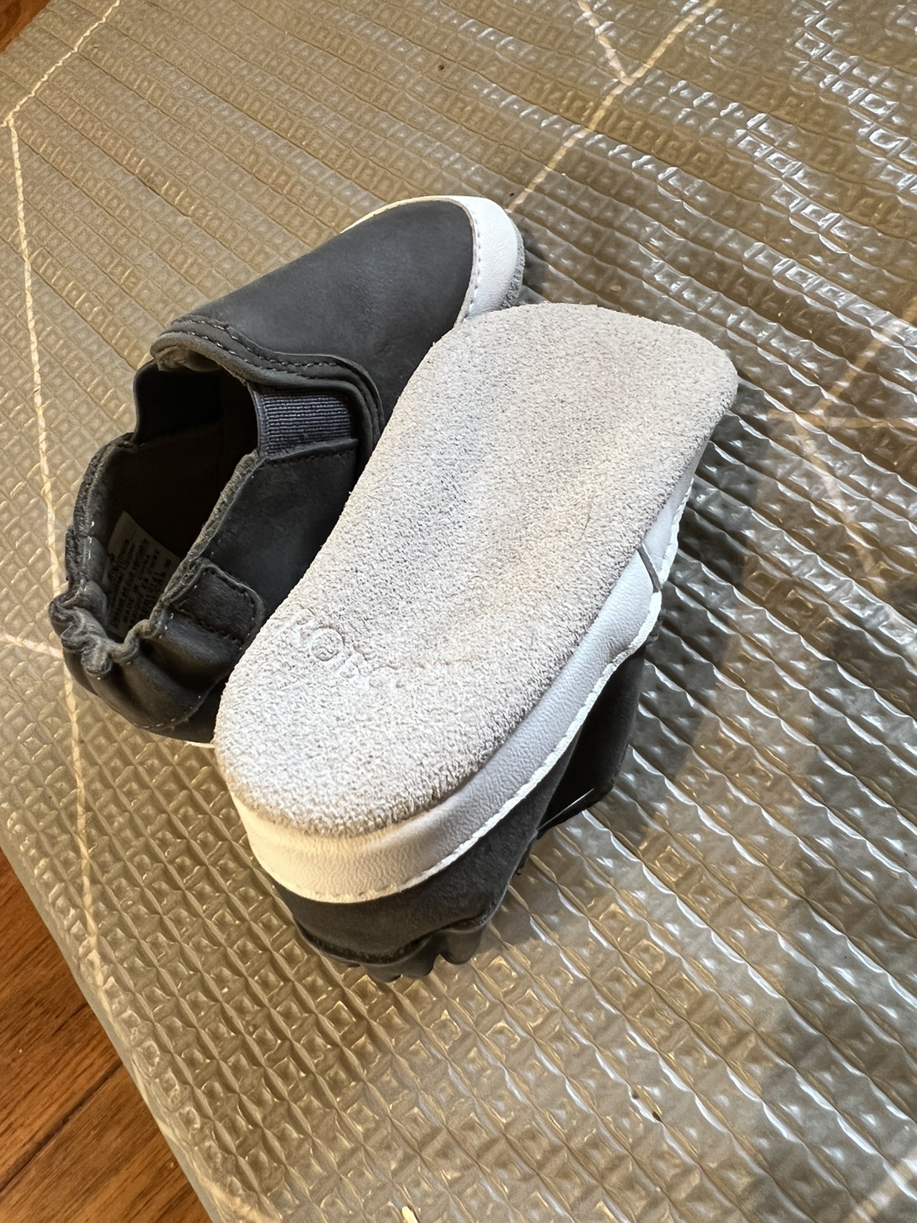 Robeez “Liam” Shoes Size 6-12 Months image indicator(3)