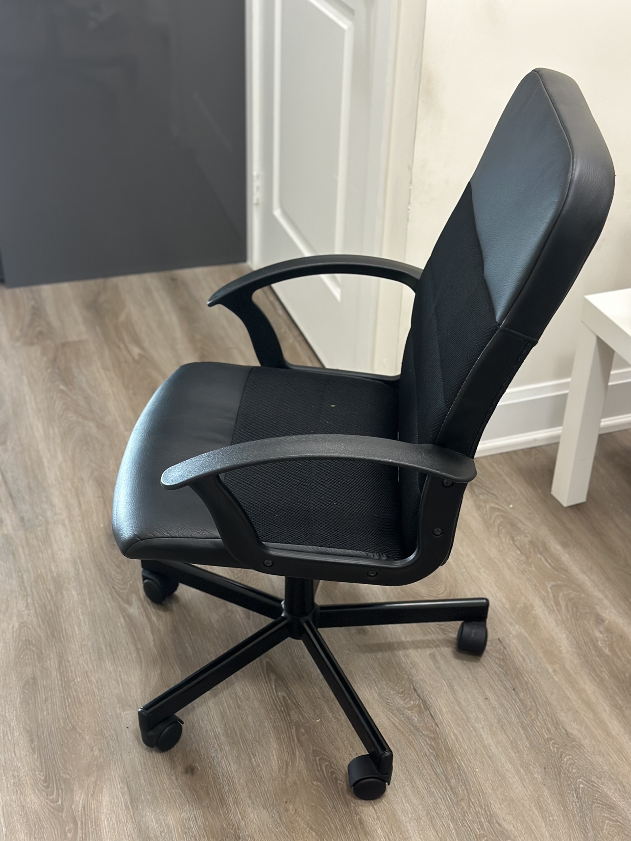 Office Chair - MOVING OUT SALE - photo 3