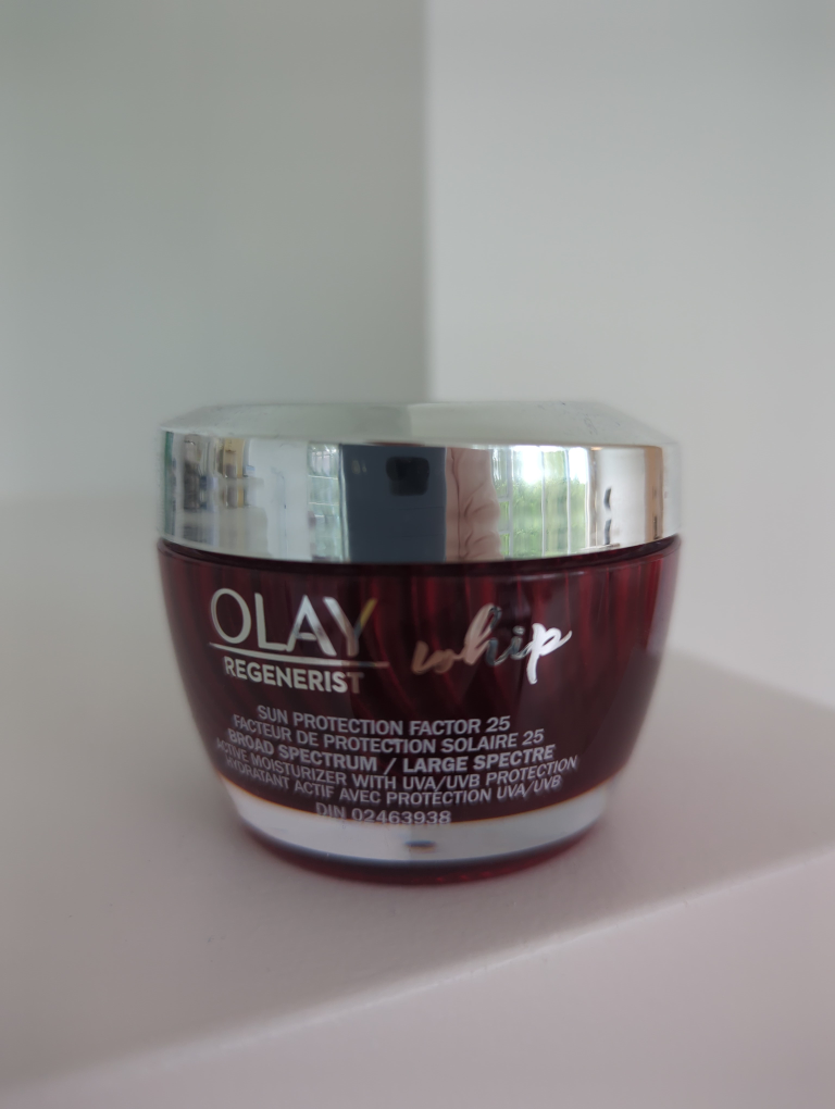 Olay Whip with SPF 25 NEW thumbnail