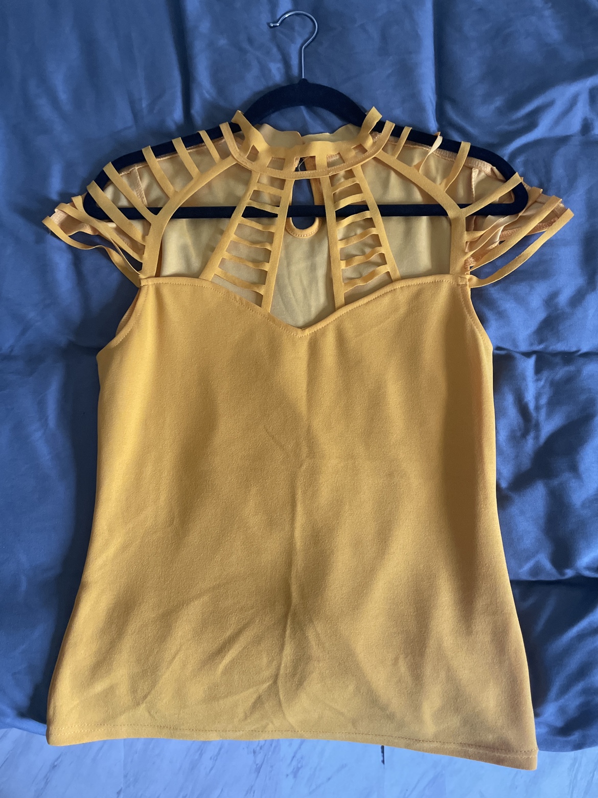 Yellow top
