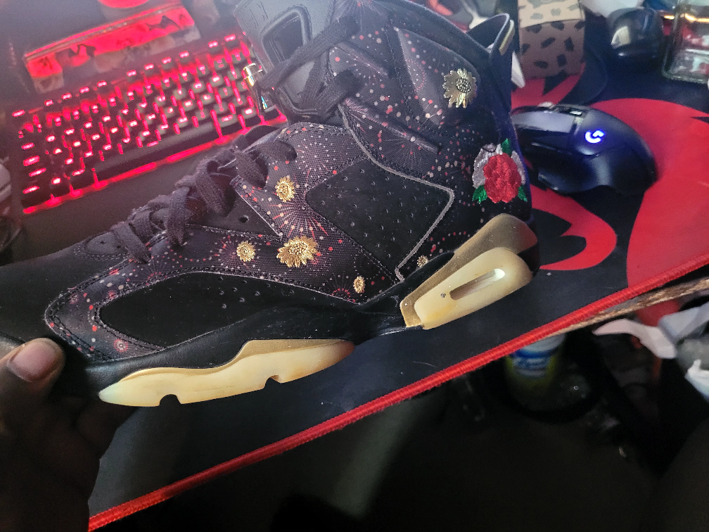 Jordan's 6's CNY - photo 2