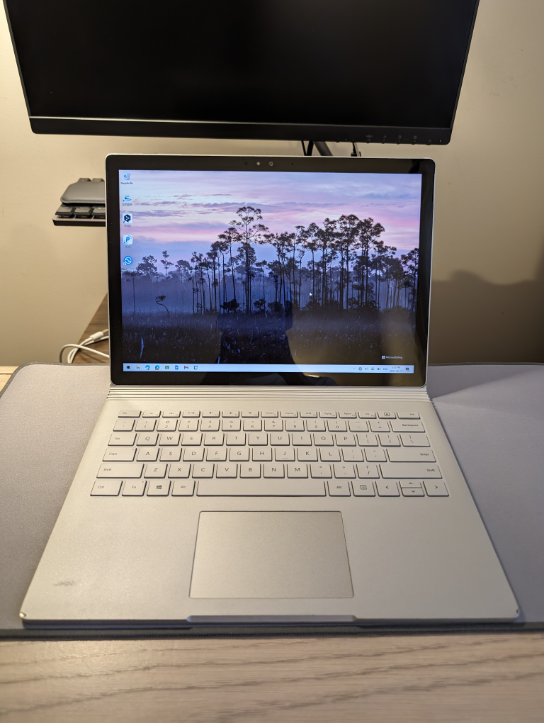 Surface book 1 13 inch version