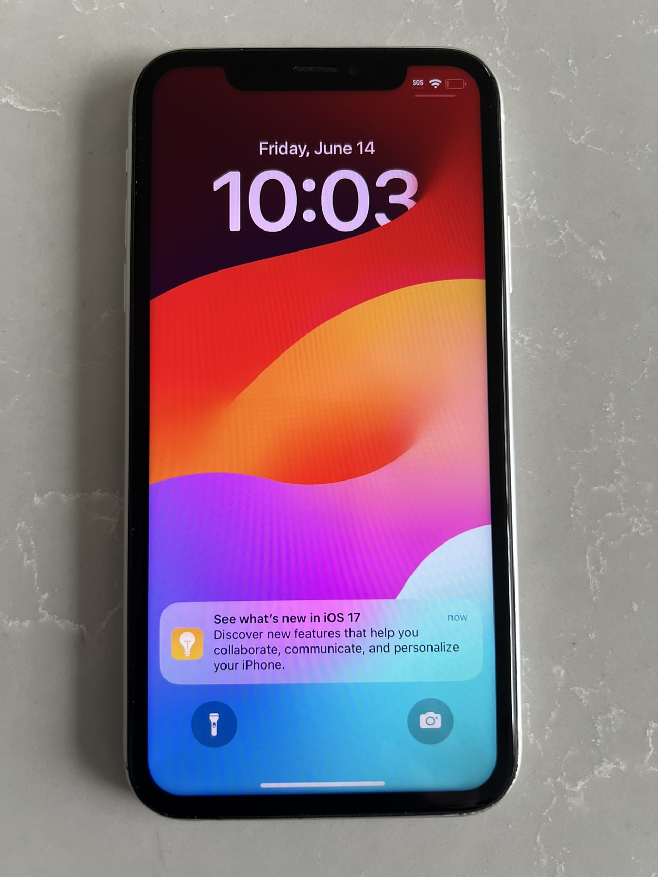 iPhone XR white 64gb 88%