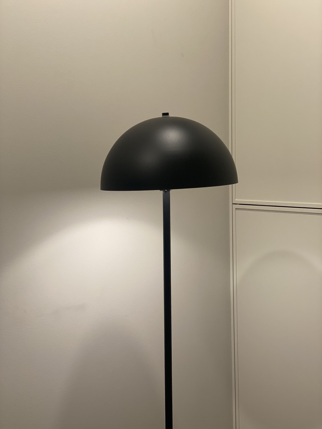 Matte Black Mushroom Floor Lamp with Smart Bulb thumbnail