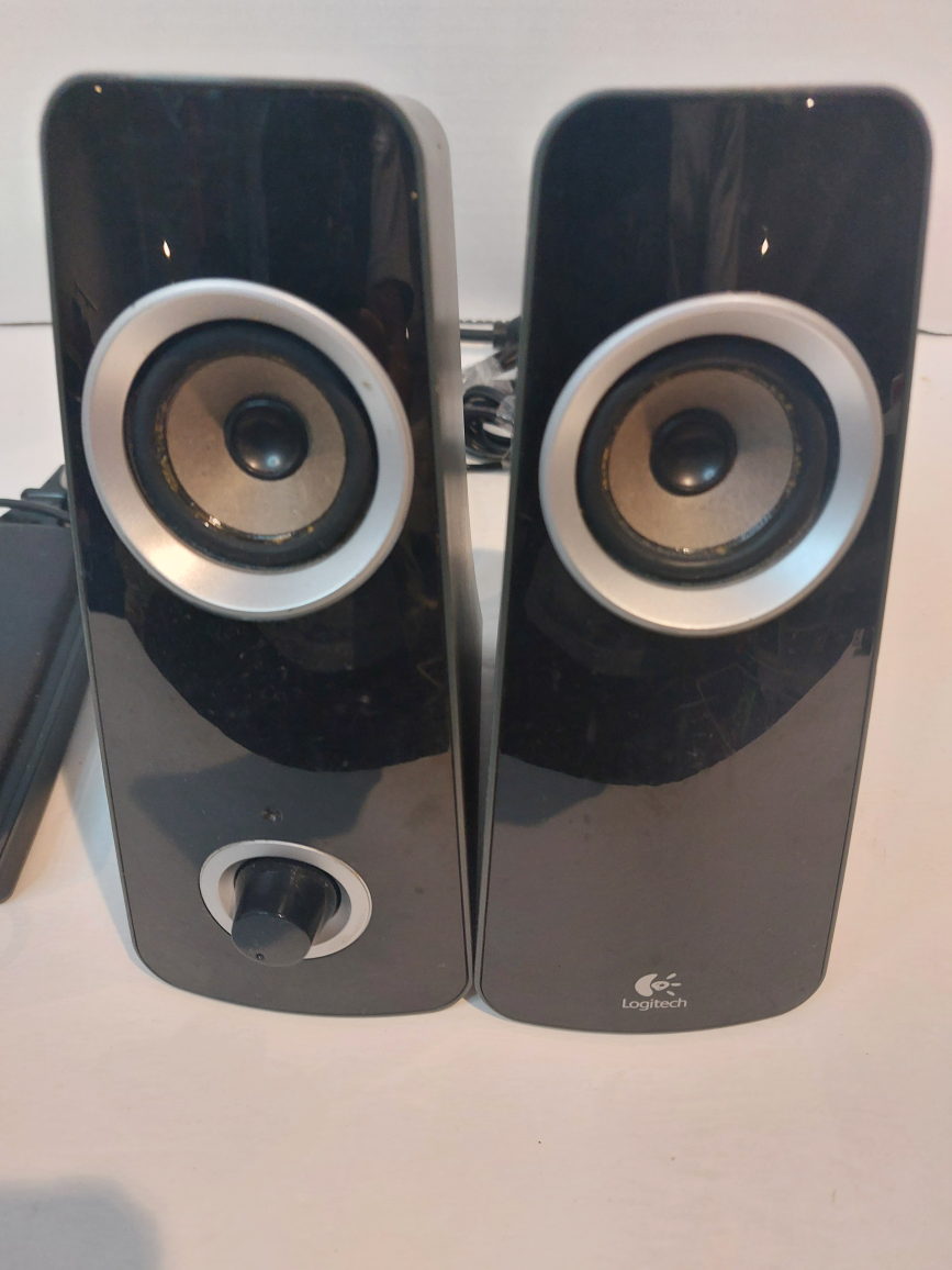 Logitech Computer Speaker image indicator(3)