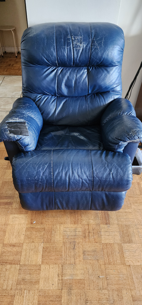 leather recliner couch - photo 4