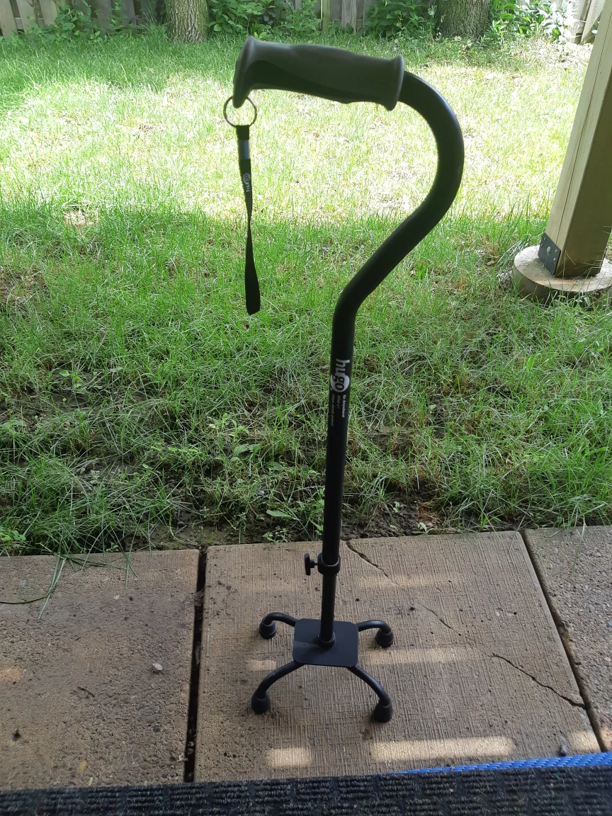 adjusting cane with four legs thumbnail