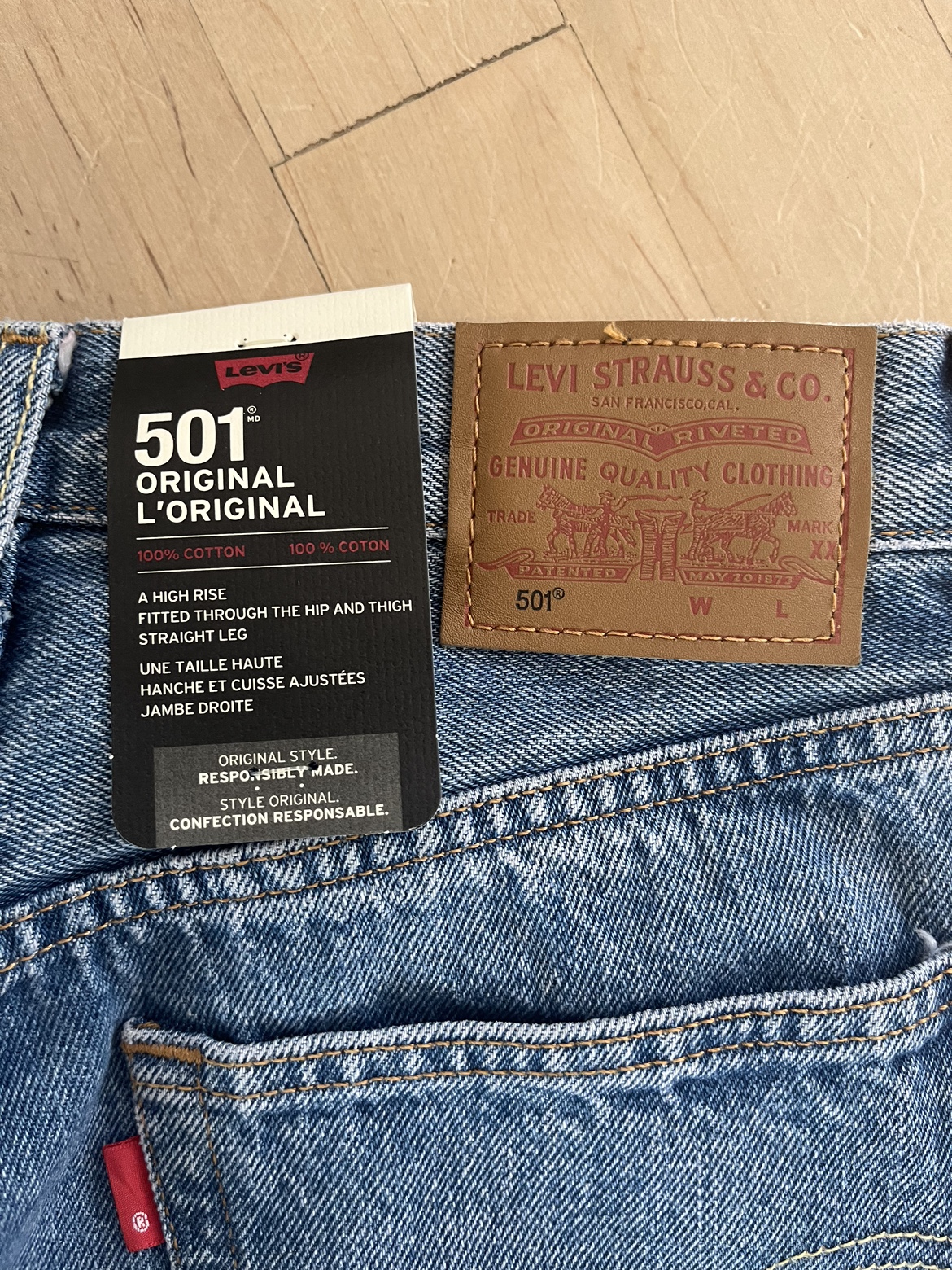 Levi’s 501 Original - Women’s size 27