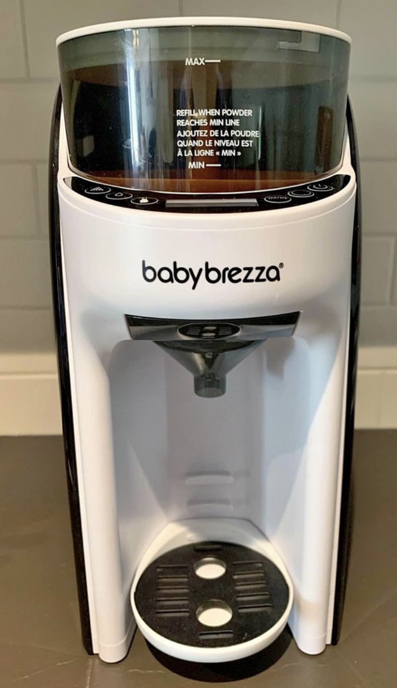 Baby breeza instant formula dispenser
