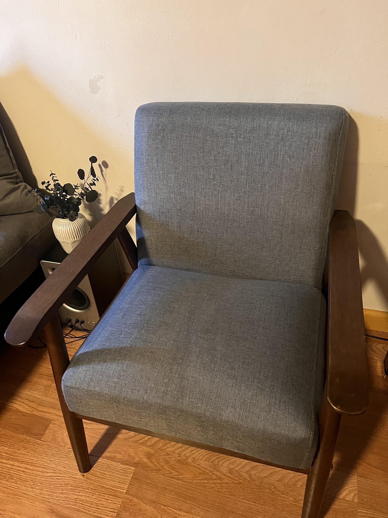 Accent Chair - photo 2