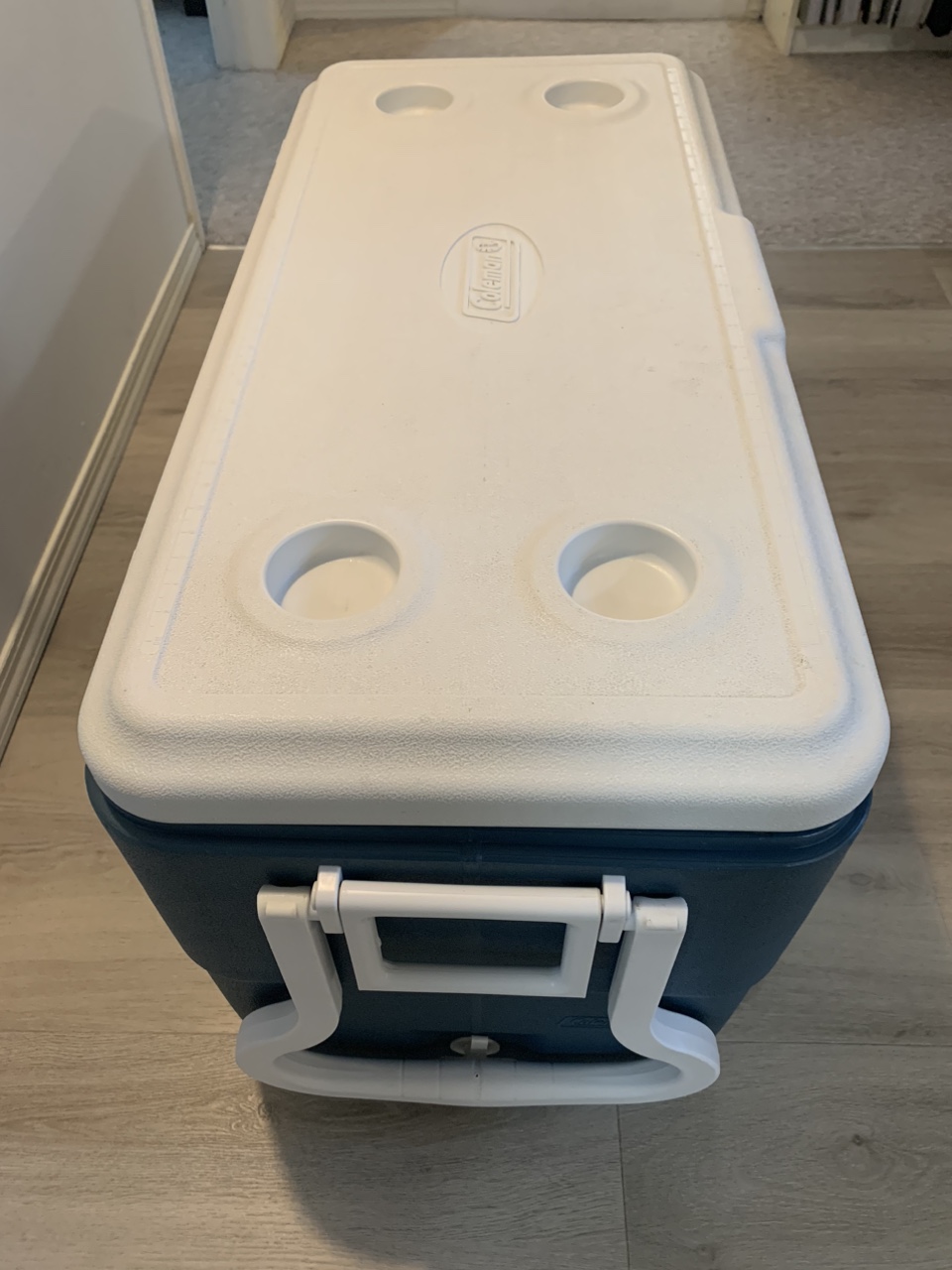 Coleman Xtreme5 Wheeled Cooler 100qt 94.6L - photo 4