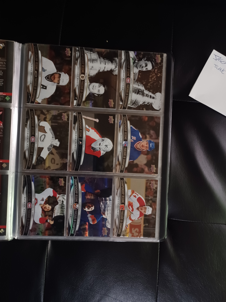 2023 Tim Horton's Legends hockey set - photo 4