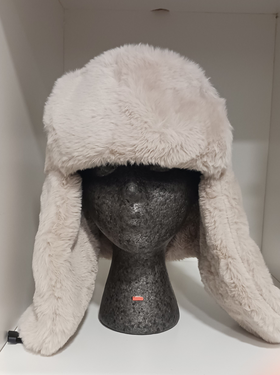 ushanka hat! ☆