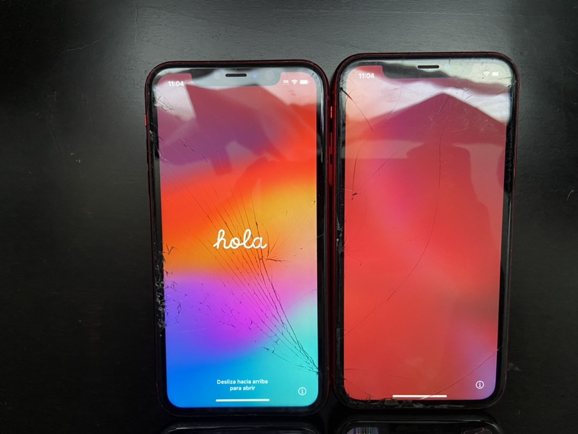 Lot Of 4 Apple iPhone XR - Red And Black  (iCloud/Cracked) - photo 3